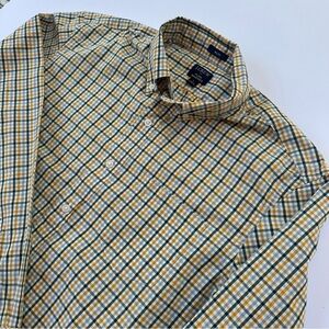 Men’s J.Crew Long Sleeve Shirt 
Size Large​